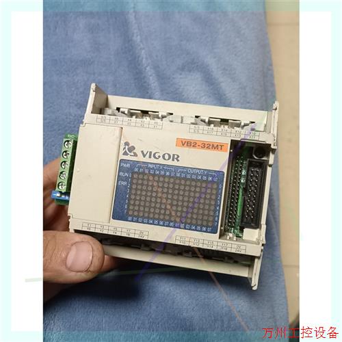 议价直拍不发:议价丰炜VB2-32MT-DI ,售 拆机的,实体拍照,就