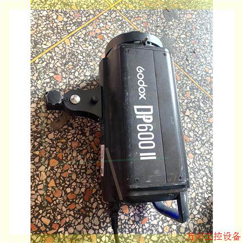 议价直拍不发:神牛闪光灯DP600W一代专业影室摄影灯
