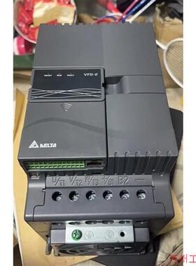 议价直拍不发:台达变频器VFD110E43A 9成新 测试包好 实物拍摄
