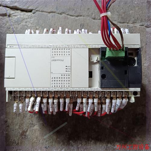 议价直拍不发:三菱FⅩ3GA-60M丅-CM原装拆机实物图,功能包好