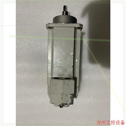 议价直拍不发:变频器S8000  G0.75T4B 380V