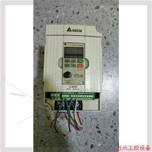 议价直拍不发:台达变频器2.2kw,VFD022M43B,拆机的   保证