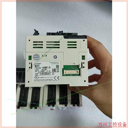 议价直拍不发:FX3UC-96MT/D 三菱PLC小型主机,成色如图,功能