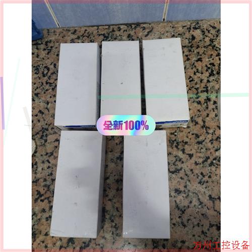 议价直拍不发:全新限位开关,行程开关HL5000,1开1闭塑胶轮 全