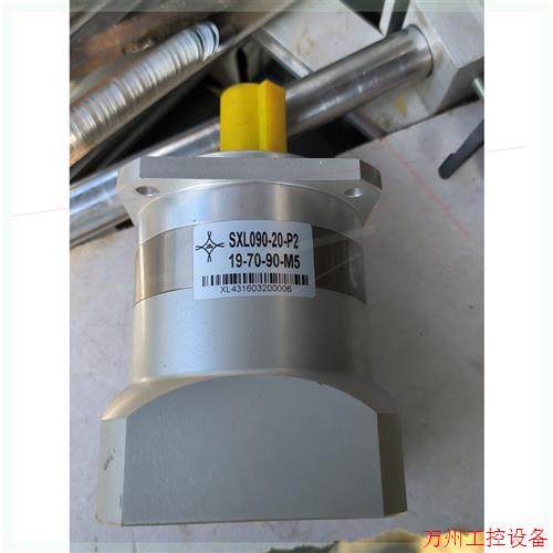议价直拍不发:行星减速机,sxl090-20-p2.仓库积压货,输出轴22