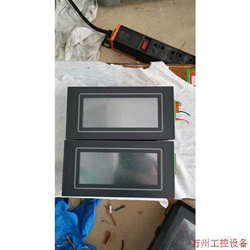 议价直拍不发:触摸屏   GT11 AIGT2030B  拆机2台