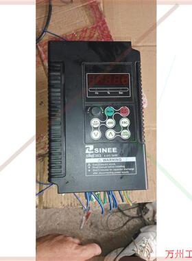 议价直拍不发:正弦变频器,重载4.0kw,轻载5.5kw.SlNE303-