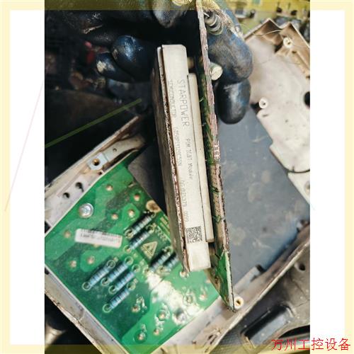 议价直拍不发:GD50PIY120C5SN模块,原装拆机,成色如图,功能正