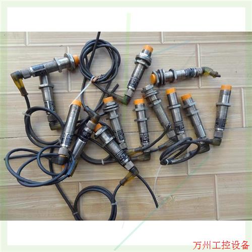 议价直拍不发:进口拆机EFECTOR 接近开关IG6055 IGA3008