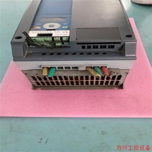 议价直拍不发:伟肯变频器 VACON0010-3L-0023-4