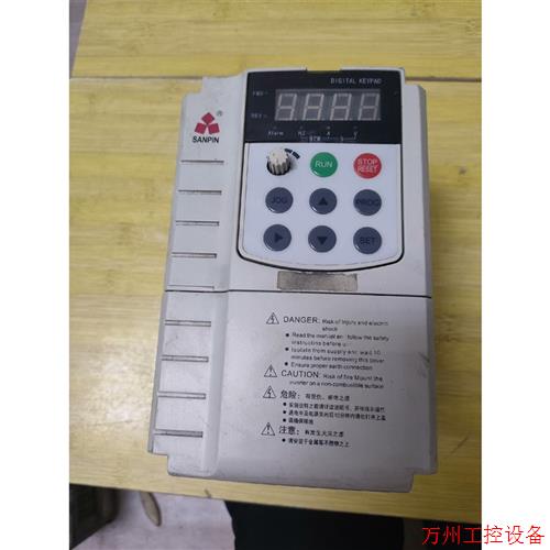 议价直拍不发:SANVC-4T0022G/4P 三品变频器,2.2kw重载