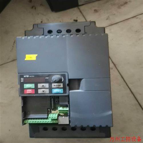 议价直拍不发:台达变频器VFD110E43A(11KW/55HP)