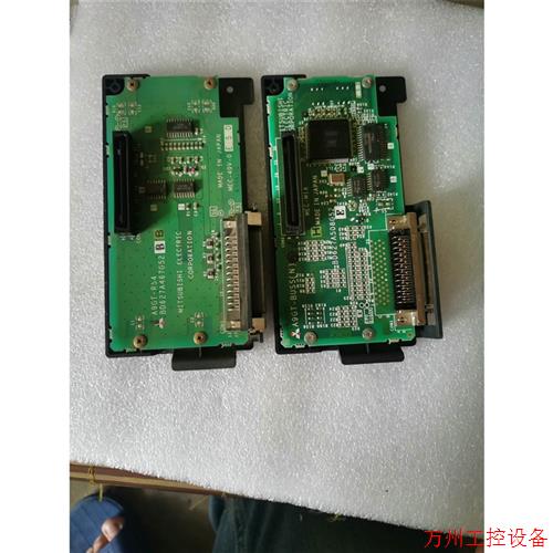 议价直拍不发:原装拆机三菱触摸屏通迅模块A9GT-RS4   A9GT-B