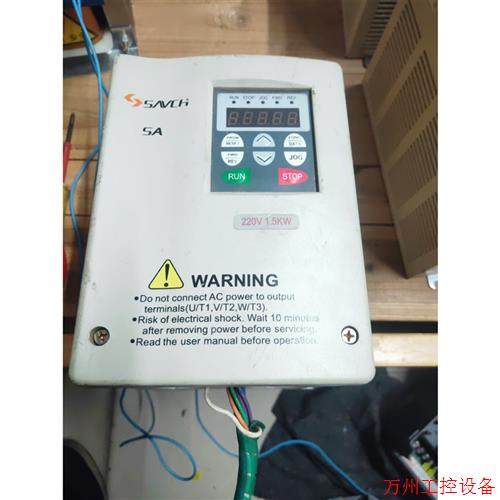 议价直拍不发:三基变频器    M0DEL:SA-2015B  ,功能正常