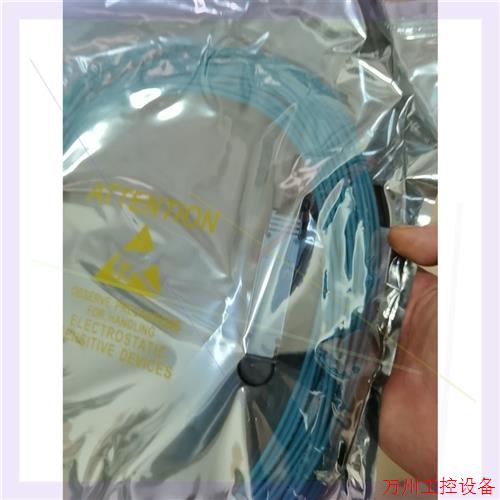 议价直拍不发:QSFP28光纤跳线40G/100G