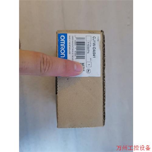 议价直拍不发:   CJ1W-DA041    全新已拆封机,功