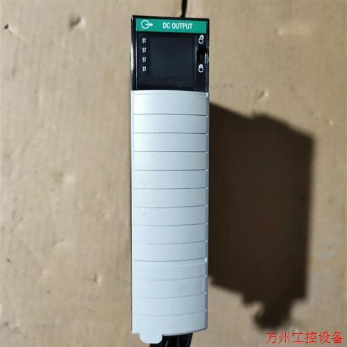 议价直拍不发:(请询价)AB罗克韦尔1756-OB32 九五新包好