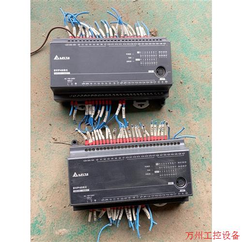 议价直拍不发:台达PLC模块DVP40EC00T3二手拆机实拍包好