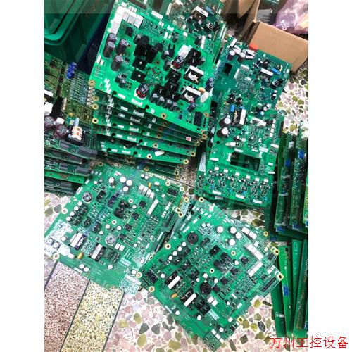 议价直拍不发:施耐德变频器ATV610电源板,施耐德驱动板EAV68443