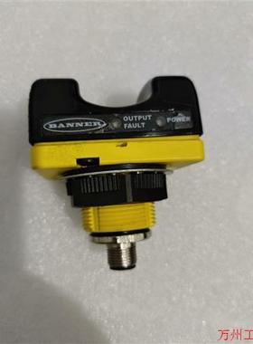 议价直拍不发:邦纳STBVP6Q5,有划痕,一侧磕碰有点严重,功能完好