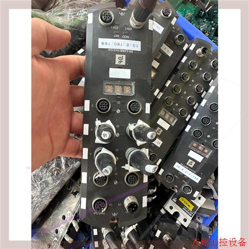 议价直拍不发:倍福IO Link主站 ICE3-8IOL-G65L-V1D
