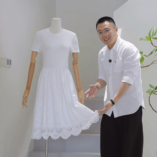 法式复古刺绣小白裙A字收腰