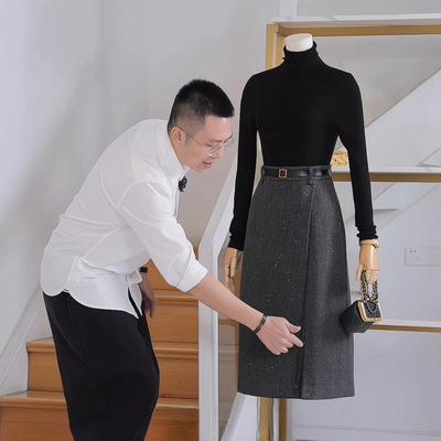 杰唯卡 亮闪闪不规则设计感小众半身裙2025冬季新款气质通勤高腰