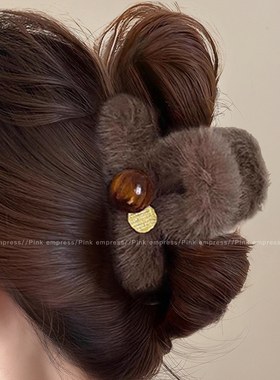 中号发量少头发抓夹女秋冬毛绒发夹后脑勺鲨鱼夹高级感半扎发头饰