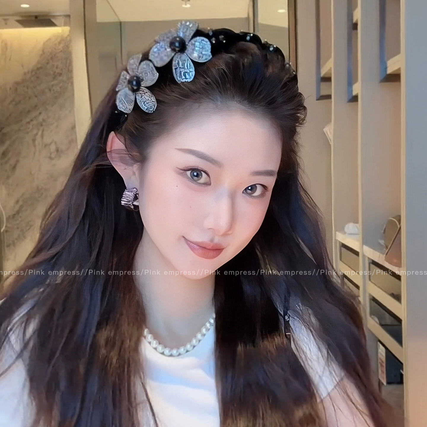 花朵齿梳发箍2025新款高级感轻奢