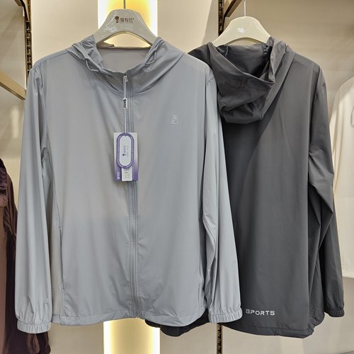 猫有范A6635夏新款男士连帽防晒衣外套纯色轻薄透气时尚百搭外套