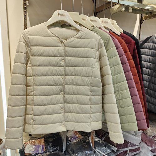 猫有范8826秋冬新款轻薄羊毛服女士保暖内胆修身时尚外套校服神器