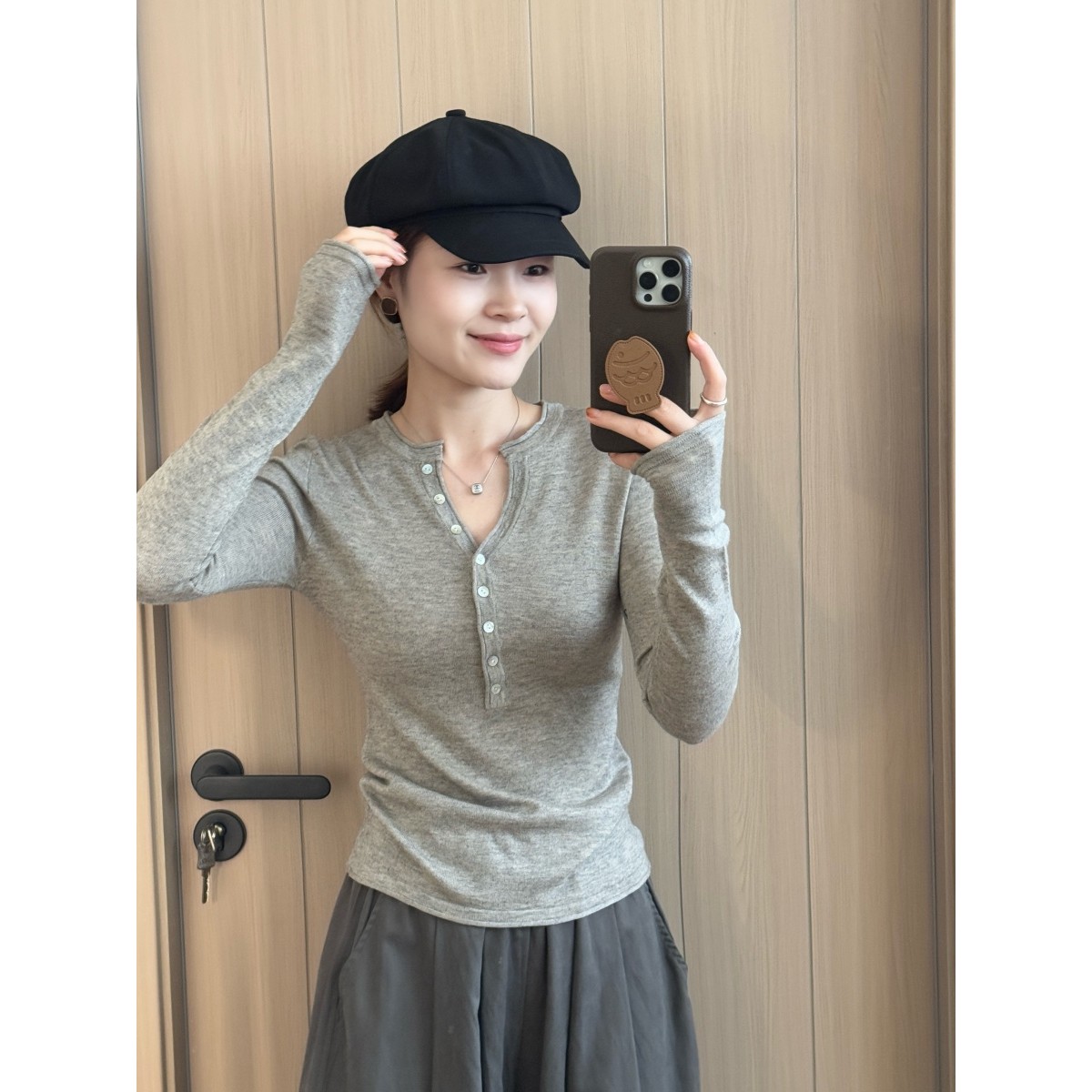 纽扣半开领长袖针织衫女20