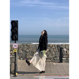 法式通勤风高级感穿搭套装气质显瘦黑色西装外套波点连衣裙两件套