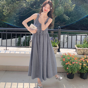 25春夏 新款!现货 小格子田园感连衣裙 C256P130K188图片 25春夏 新款!现货 小格子田园感连衣裙 C256P130K188图片