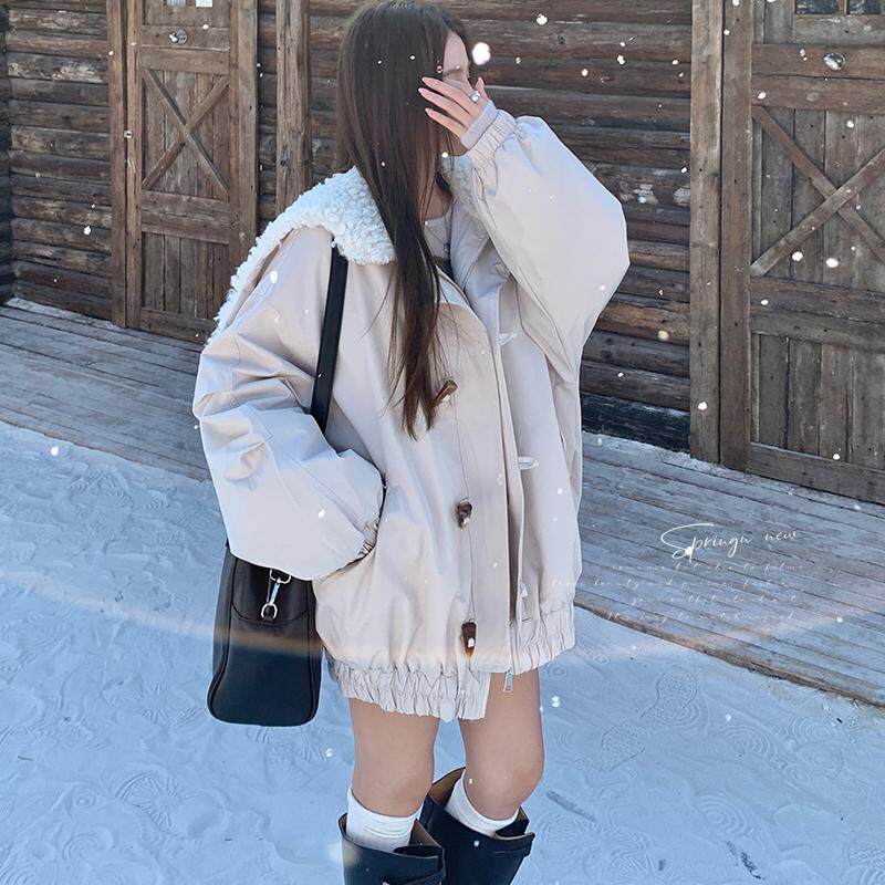 24冬新款现货！牛角扣羽绒内胆派克服D318P255K378，女装羊羔毛/颗粒绒，两个王小姐