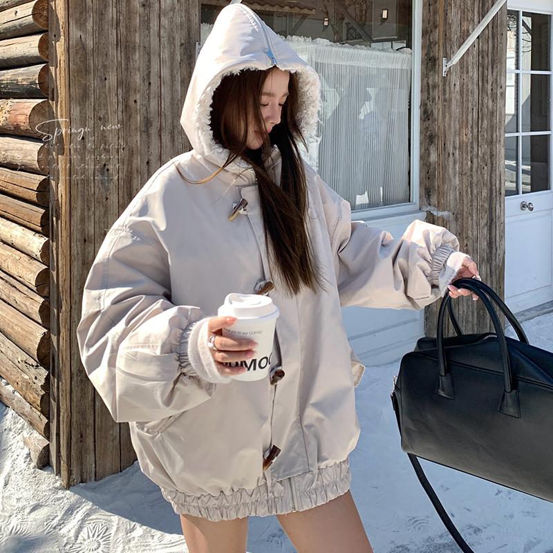 24冬新款现货！牛角扣羽绒内胆派克服D318P255K378,女装羊羔毛/颗粒绒,两个王小姐