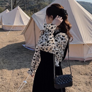 2021秋款現(xiàn)貨??！黑玫瑰絲絨小公主連衣裙 C117P105K158圖片