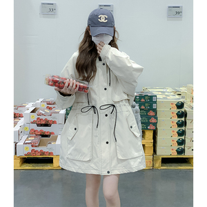 新款！！出货中！！休闲连帽工装风甜酷外套 Q98P145K218,女装风衣,两个王小姐