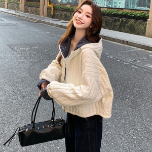 新款！！现货 连帽夹棉拼袖休闲外套 Q196P165K298图片