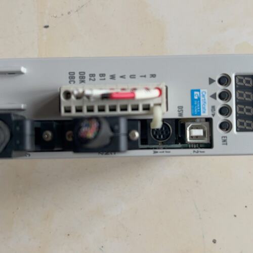 日机电装驱动器 NCR-DCC0A2B-401F 原装拆机 伺服驱动/修或换