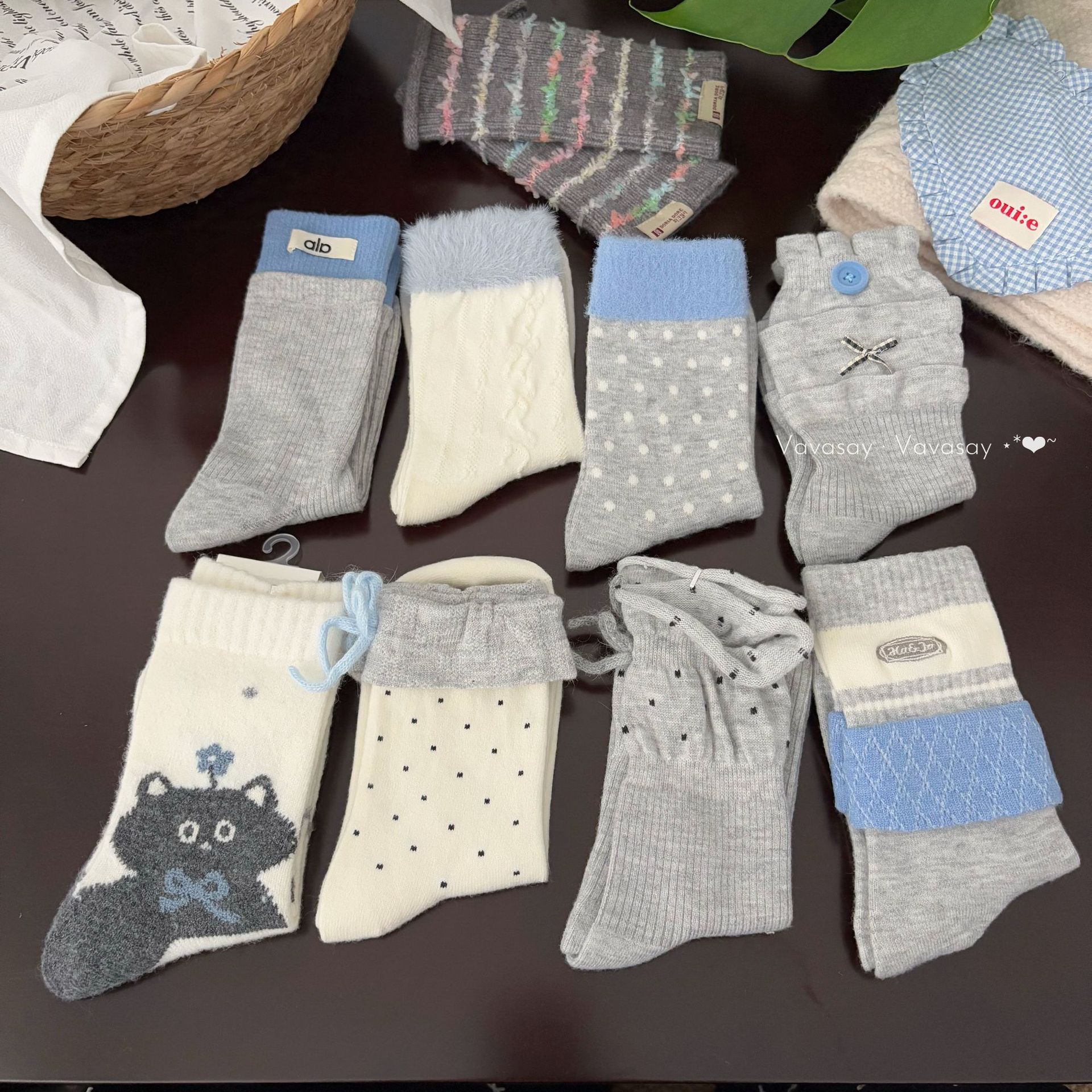 袜子女暖云绒灰蓝色系羊毛袜蝴蝶结波点中筒袜ins加厚保暖家居袜