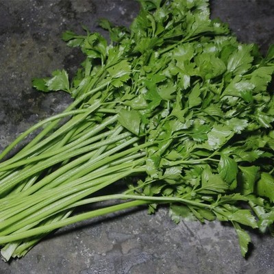 当季小芹菜土芹菜巴中本地芹菜四川当季农家土新鲜应季蔬菜