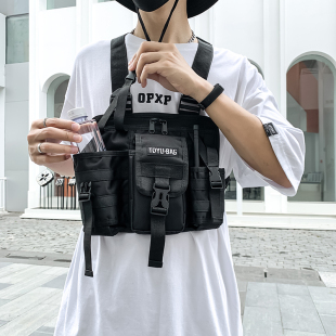 潮牌战术包机能马甲包休闲个性男士包包ins潮挎包男胸包工装背包