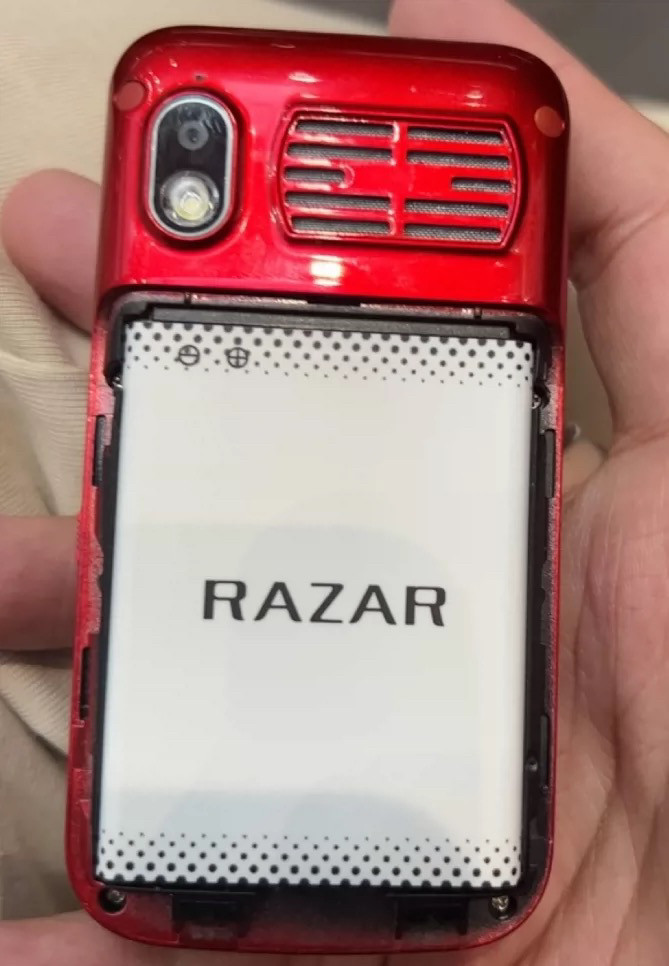 RAZAR R600/900手机电池电板朵唯 M99 R2020电池1800毫安