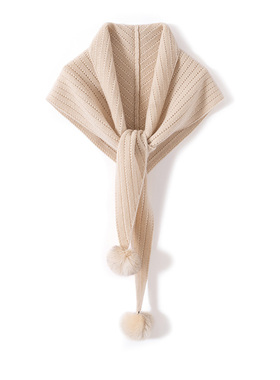 MJ1059女士羊绒针织三角巾毛球点缀织就冬日温柔俏皮的穿搭小确幸