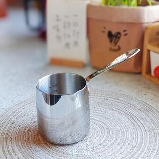 10不锈钢拉花杯咖啡壶打奶泡杯烘焙黄油热油锅奶锅 出德国