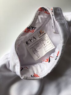 新规全新未使用Af击剑服上衣因错字现特价赔钱处理