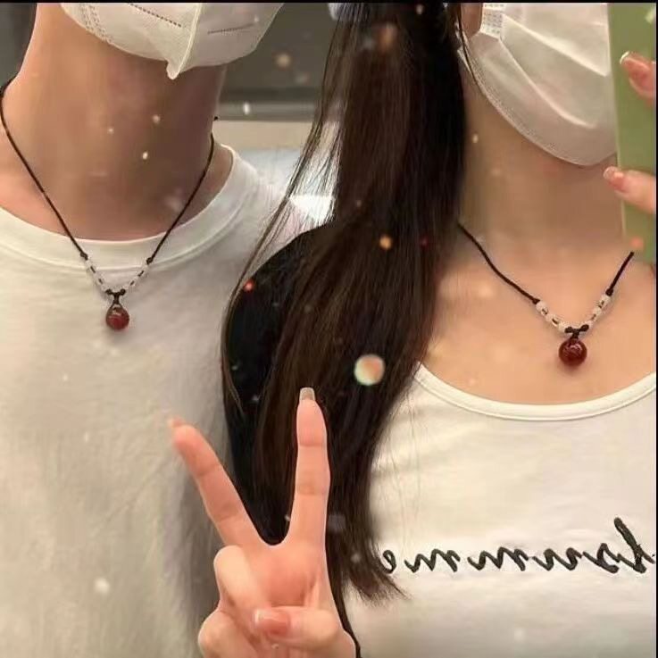 相思豆项链周家同款转运珠王维诗里的红豆吊坠送闺蜜情侣礼物百搭
