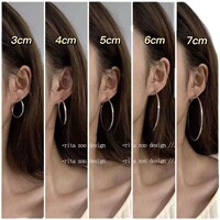 耳环饰品流行适合通用的耳环素圈女士耳环2026新款高级感饰品款