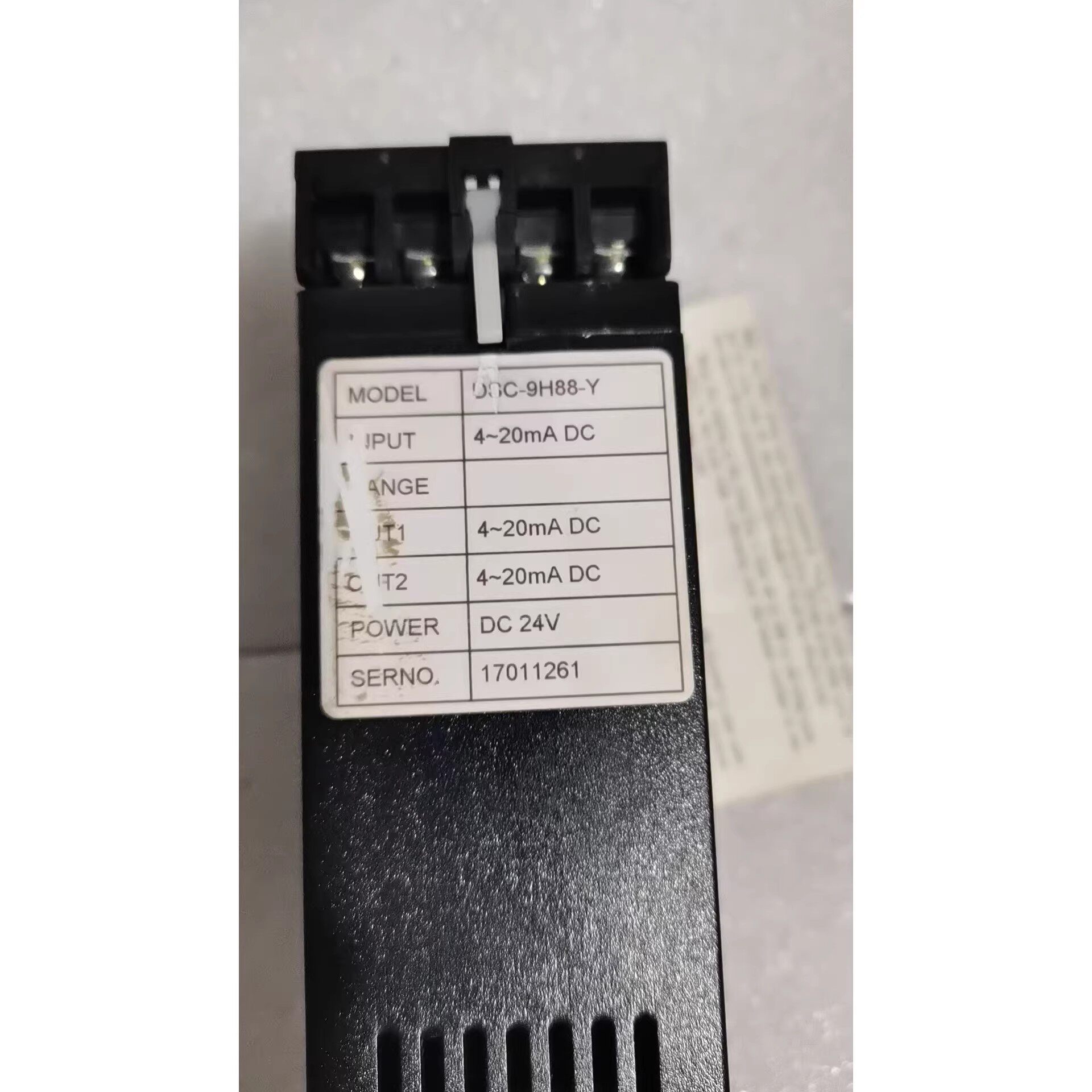 sin woo 韩国 变送器 S-CON DSC-9H88-Y  DC24V